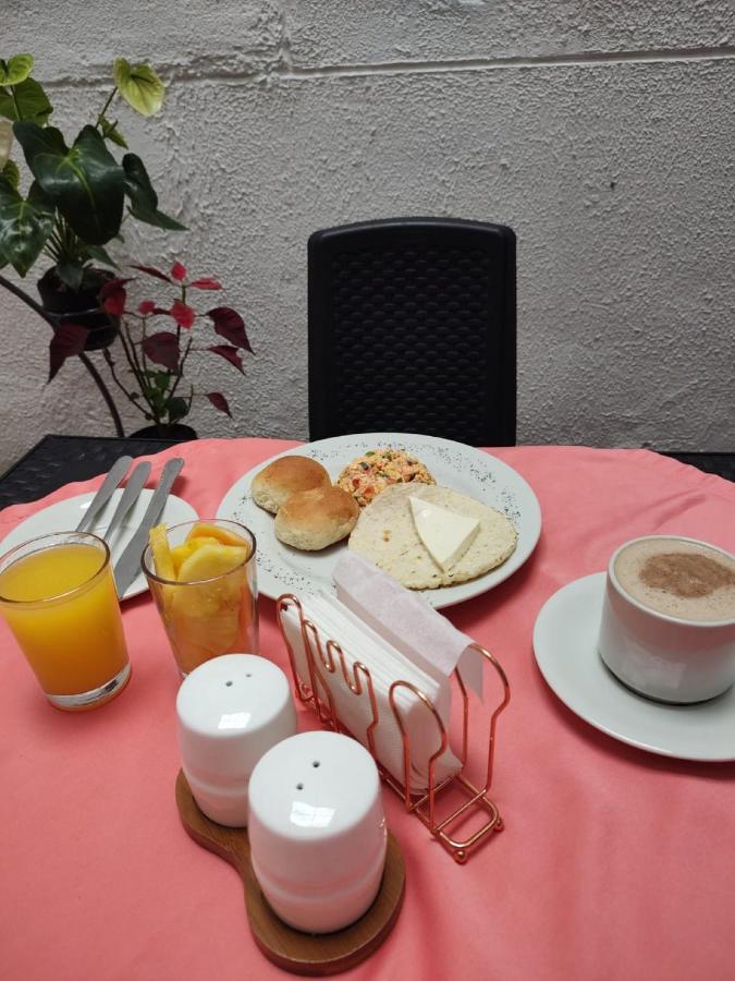 Hotel Boutique Estadio Medellín Kültér fotó